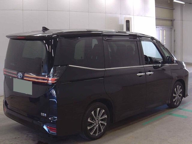 2024 Toyota Voxy ハイブリッドS-Z auction photo 5