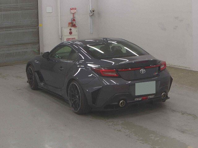 2023 Toyota GR86 RZ auction photo 2