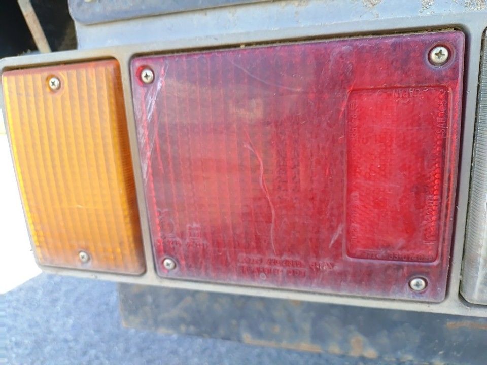 2004 Isuzu Elf auction photo 26