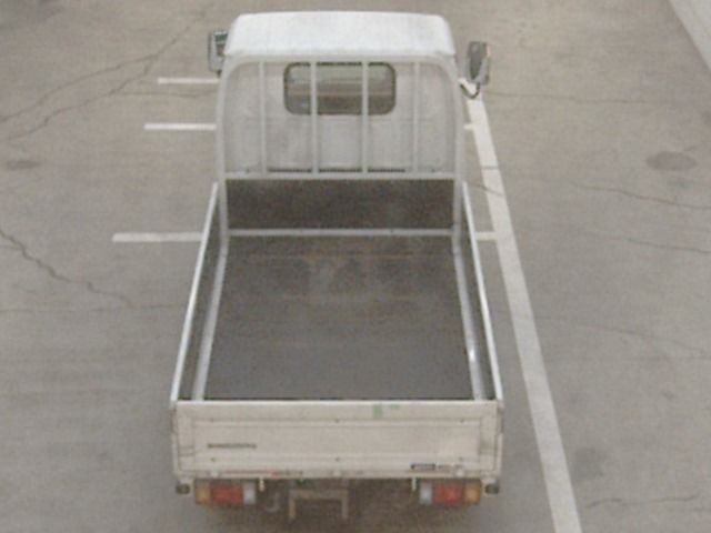 2019 Isuzu Elf Flatbed auction photo 3