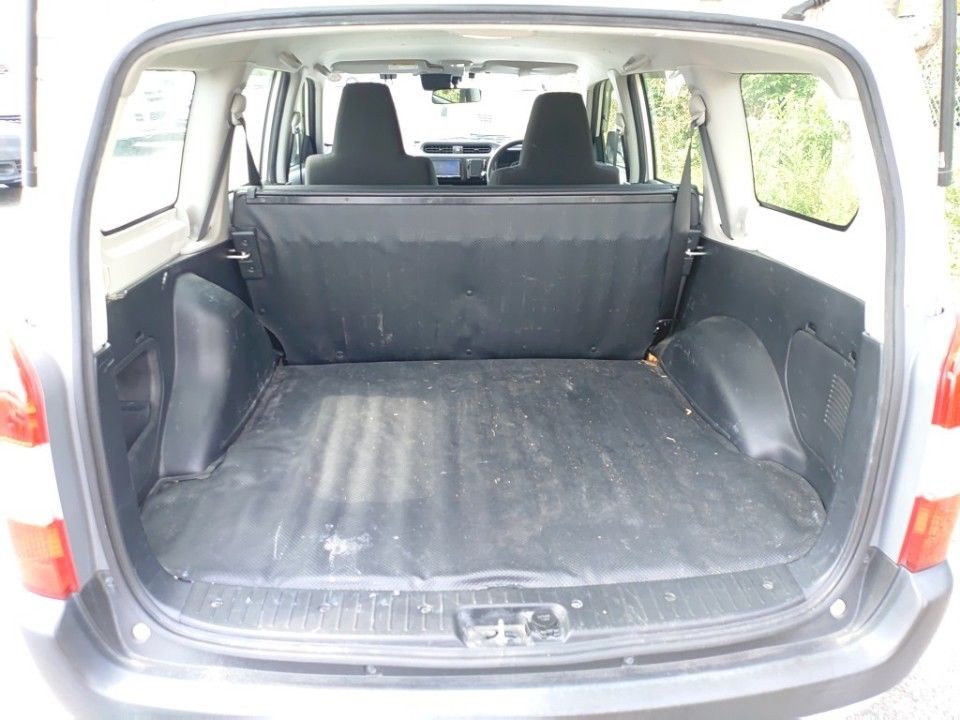 2021 Toyota Probox auction photo 8