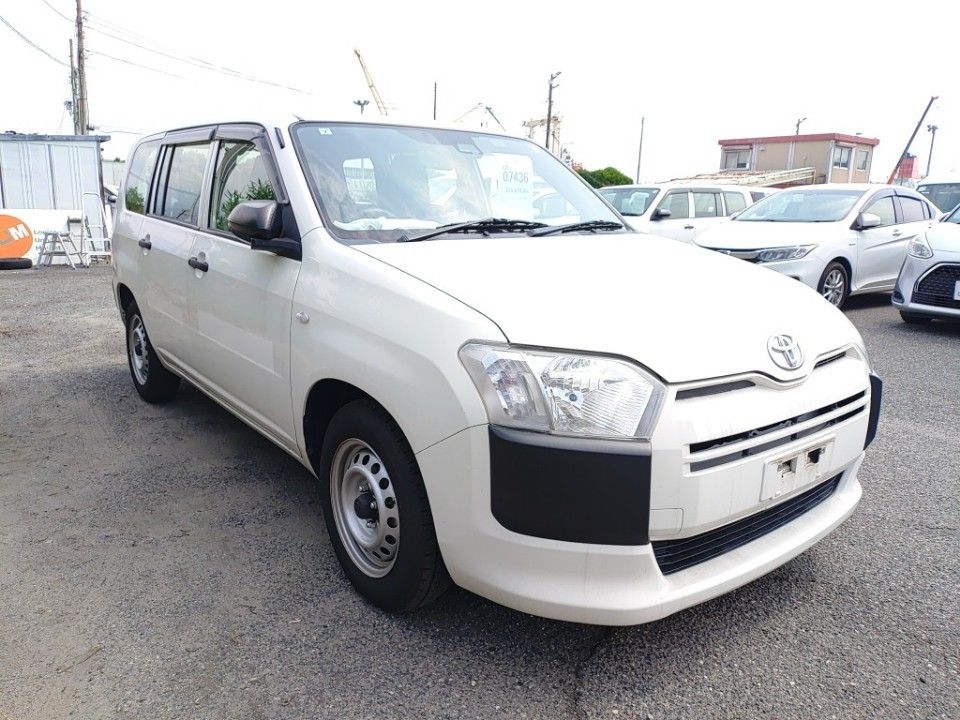2021 Toyota Probox auction photo 4
