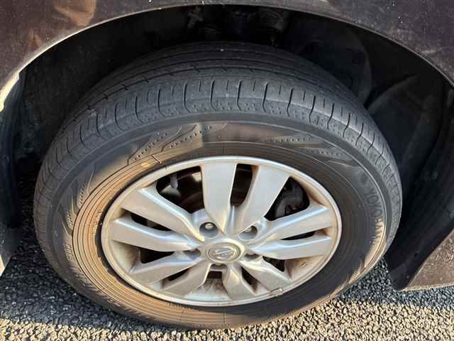 2012 Nissan Serena auction photo 8