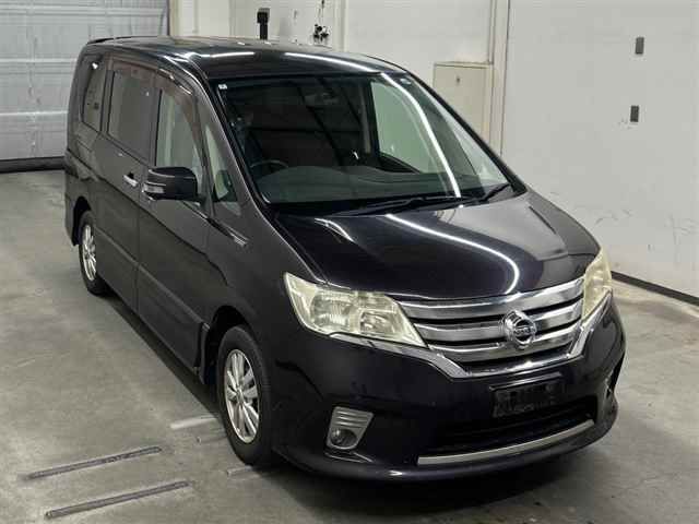 2012 Nissan Serena Japan auction vehicle