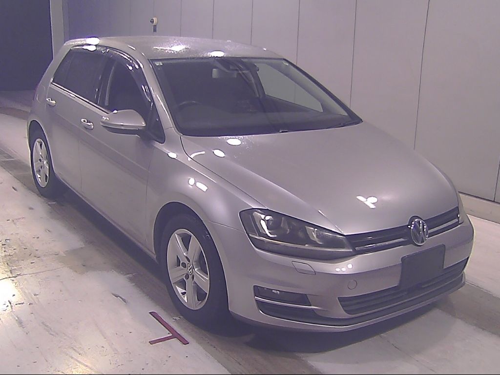 2013 Volkswagen 5HB TSI BMT Japan auction vehicle