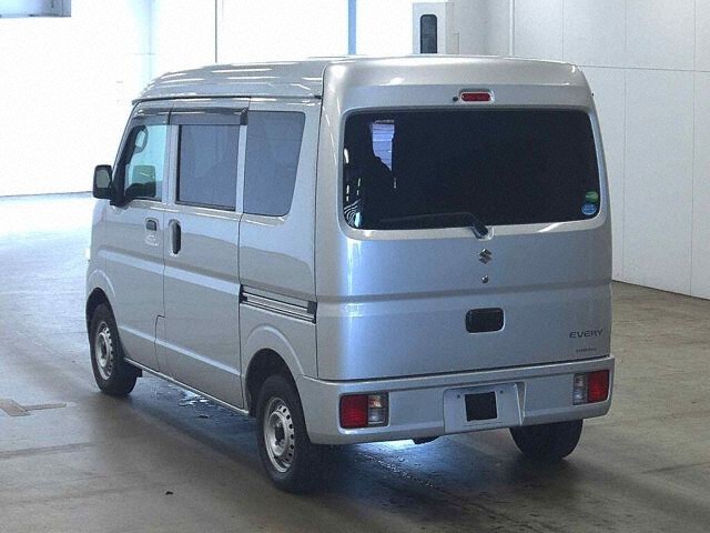 2019 Suzuki Every auction photo 2