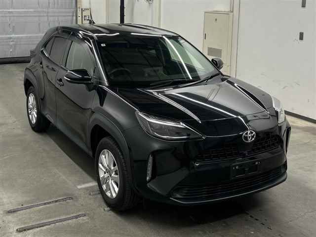 Japan Auction Vehicles 10 2023 Toyota Yaris Cross G auction photo