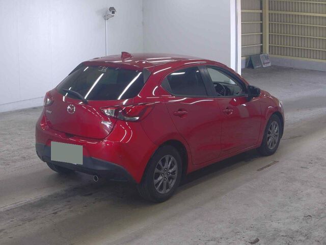 2018 Mazda Demio 15Sツーリング auction photo 5