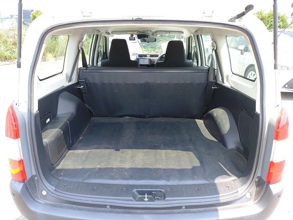2021 Toyota Probox auction photo 8
