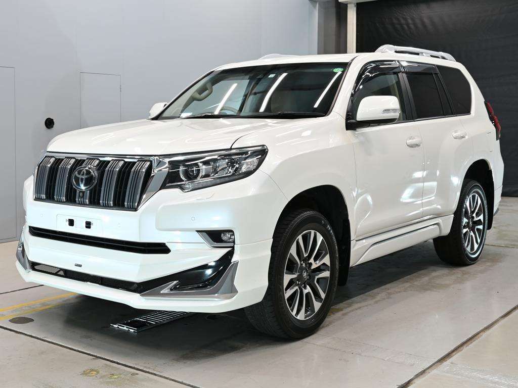 Japan Auction Vehicles 14 2022 Toyota Land Cruiser Prado TX Lパッケージ 4WD auction photo