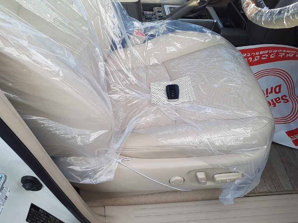 2022 Toyota Land Cruiser Prado TX Lパッケージ 4WD auction photo 10