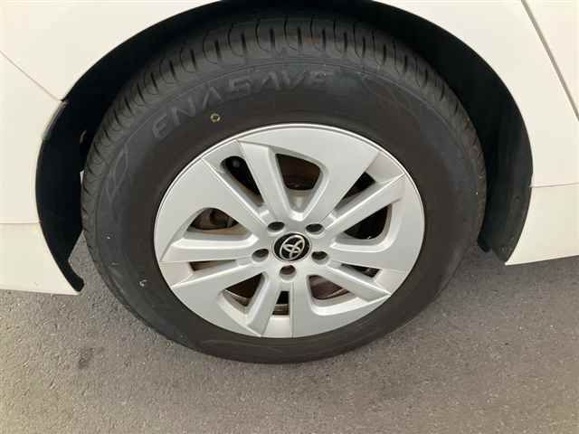 2019 Toyota Prius S auction photo 8