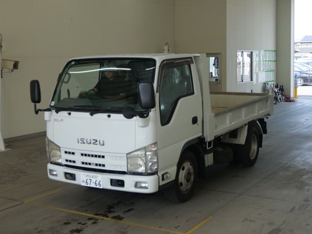 2011 Isuzu Elf ダンプ Japan auction vehicle