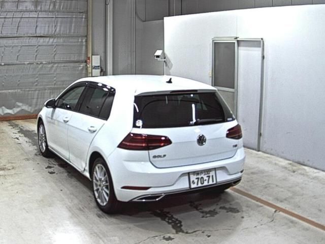 2017 Volkswagen ゴルフ TSIハイライン auction photo 2