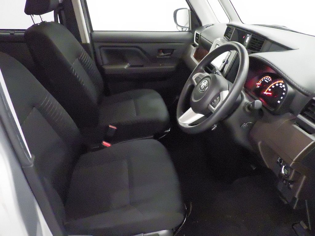 2018 Toyota Tank G S auction photo 6