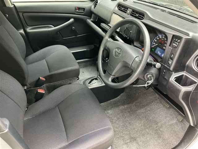 2020 Toyota プロボックスバンハイブリッド DX Comfort auction photo 7