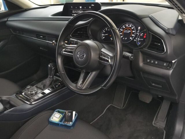2022 Mazda CX-30 20S auction photo 3