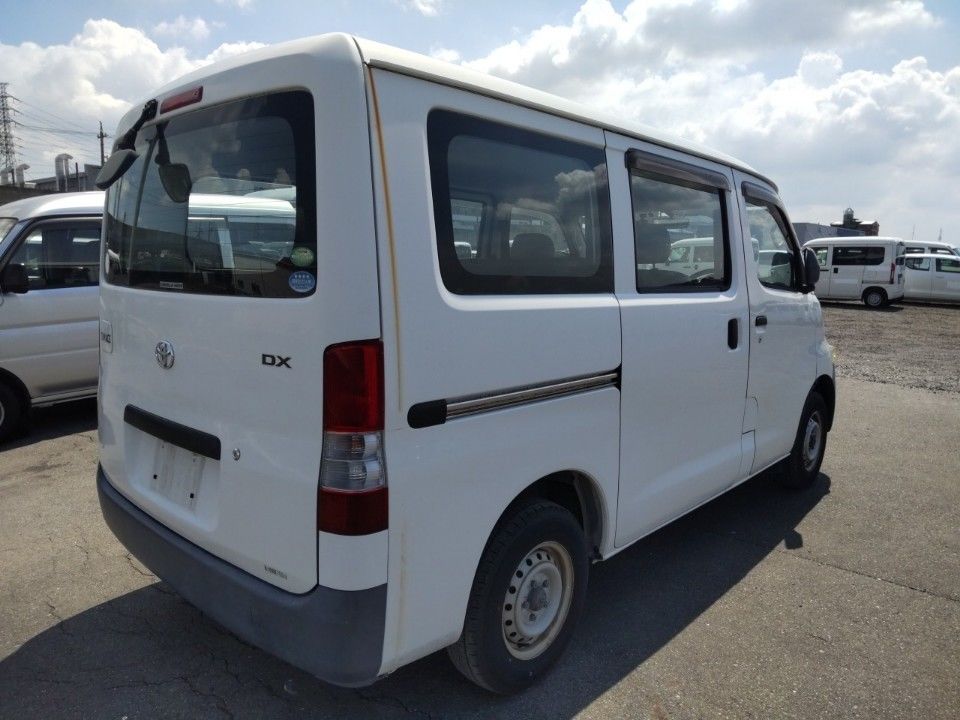 2014 Toyota TownAce auction photo 2