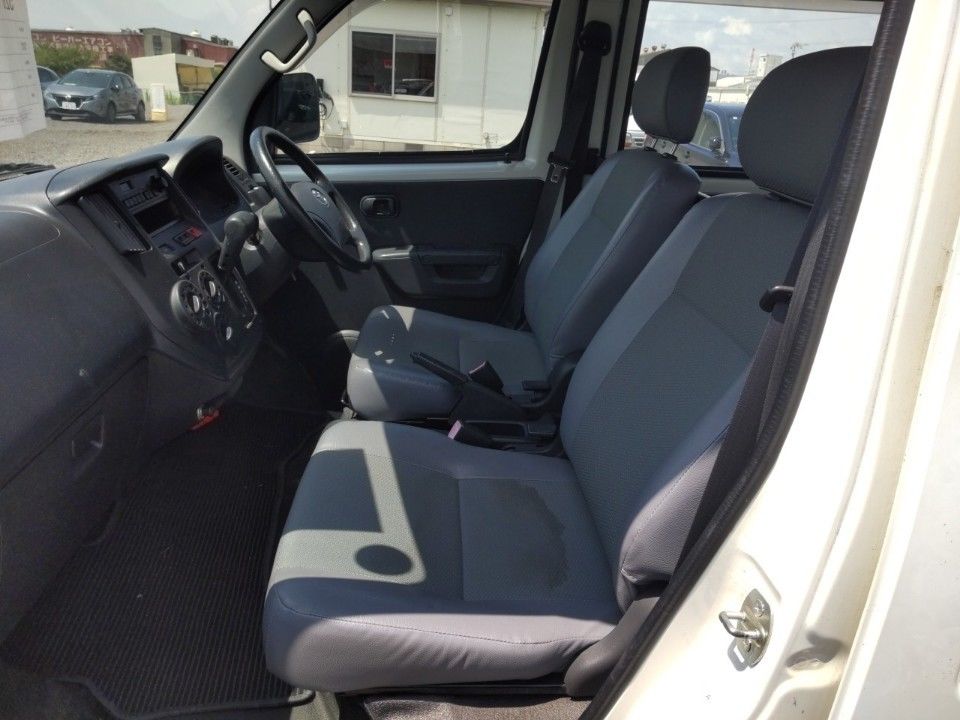 2014 Toyota TownAce auction photo 16