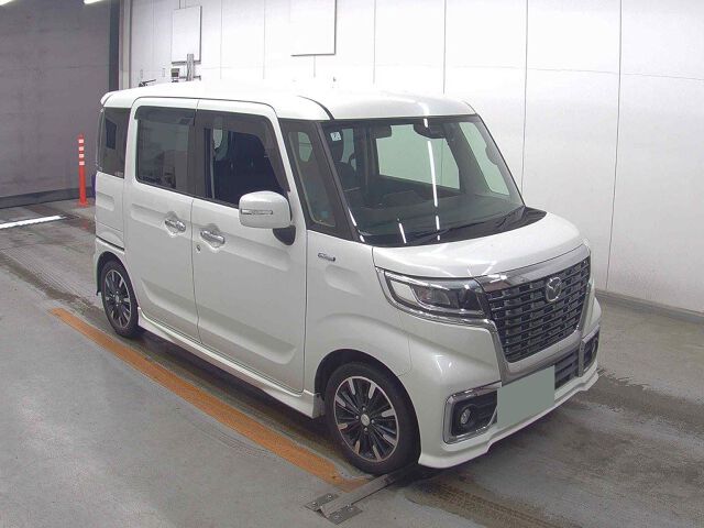 2018 Mazda フレアワゴンカスタムスタイル Hybrid XT 4WD Japan auction vehicle