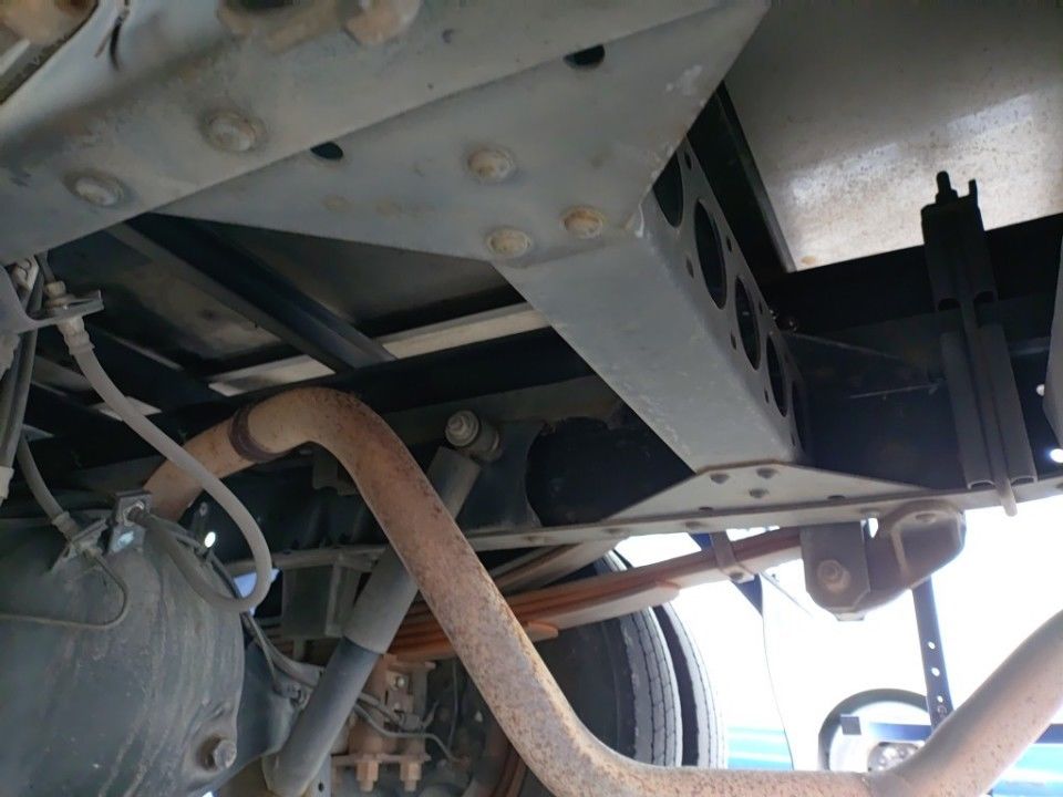 2012 Isuzu Elf auction photo 30