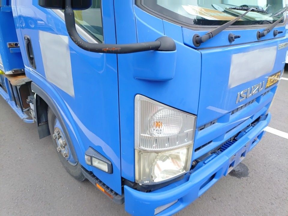 2012 Isuzu Elf auction photo 21