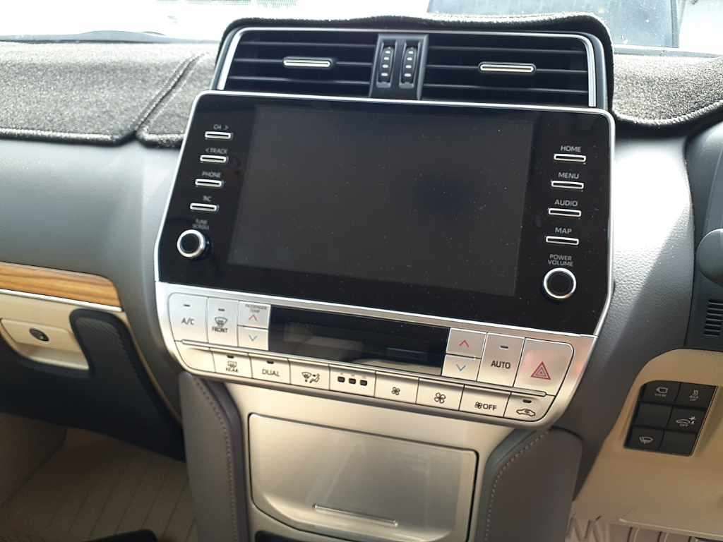 2023 Toyota Land Cruiser Prado TXLパッケージマットブラ 4WD auction photo 12