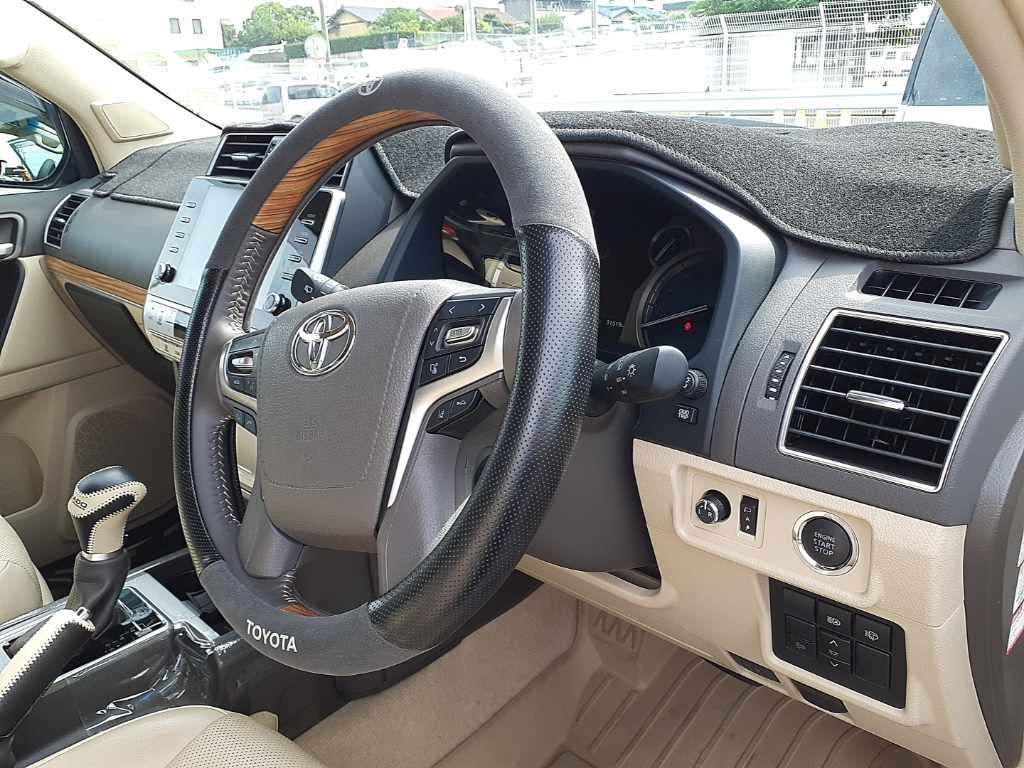 2023 Toyota Land Cruiser Prado TXLパッケージマットブラ 4WD auction photo 9