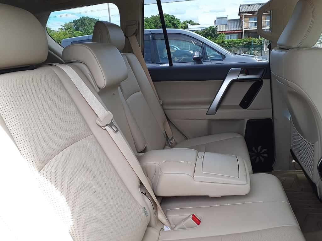 2023 Toyota Land Cruiser Prado TXLパッケージマットブラ 4WD auction photo 11
