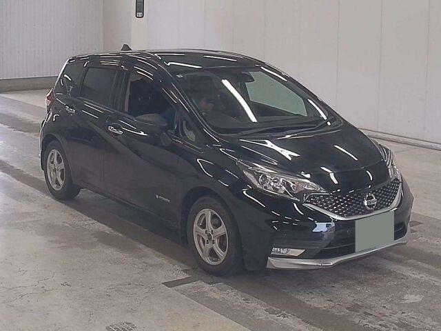 2017 Nissan Note Eパワーオーテック Japan auction vehicle