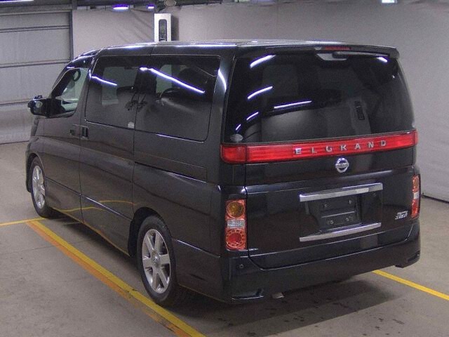 2008 Nissan Elgrand 250ハイウェイスター auction photo 2
