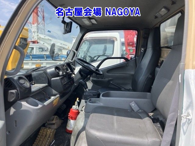 2015 Toyota Dyna バン auction photo 5