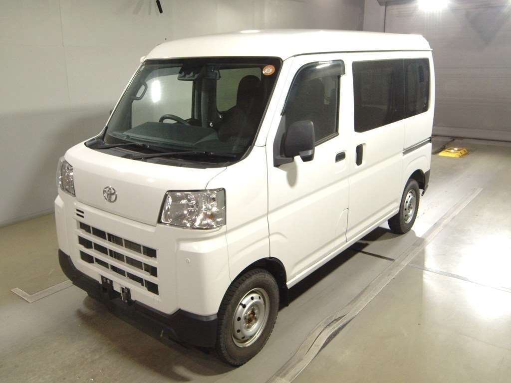 2022 Toyota Pixis Van デラックス 4WD Japan auction vehicle