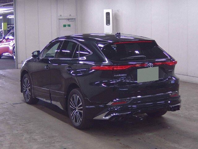 2025 Toyota Harrier Z 4WD auction photo 2