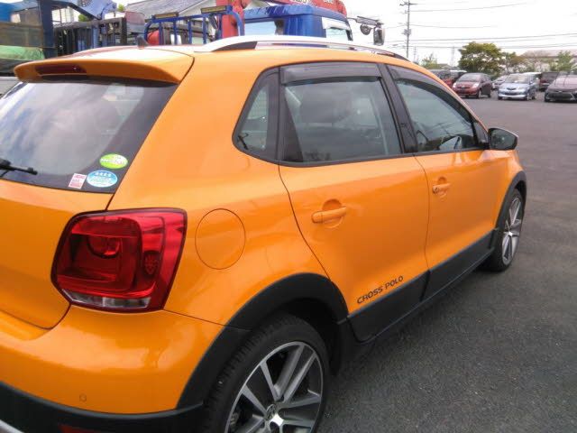 2010 Volkswagen クロスポロ auction photo 5