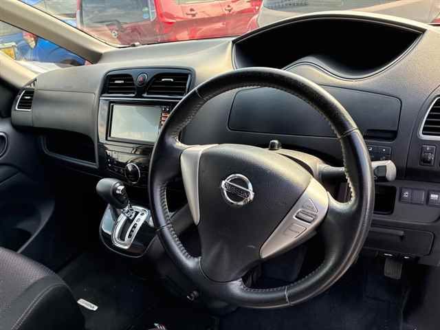 2013 Nissan Serena ハイウェイスターSHV auction photo 3