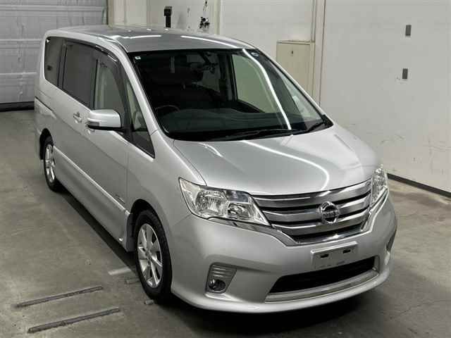 2013 Nissan Serena ハイウェイスターSHV Japan auction vehicle