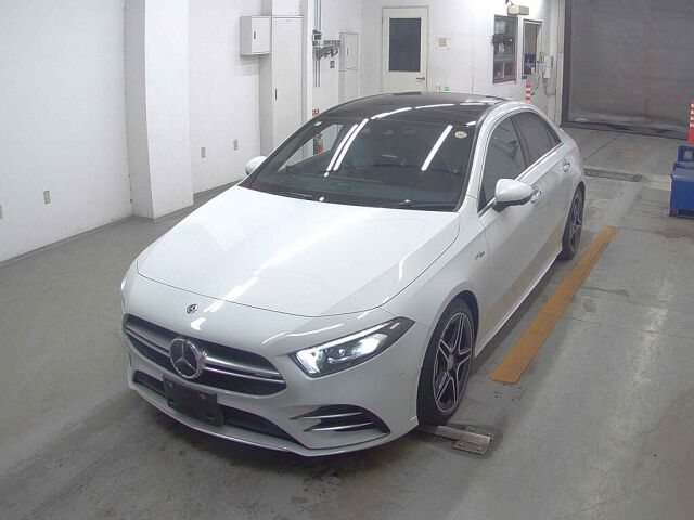 2021 Mercedes-AMG Aクラス A35 4-wheel drive sedan AMG 4WD auction photo 4