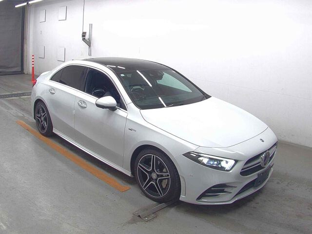 Japan Auction Vehicles 8 2021 Mercedes-AMG Aクラス A35 4-wheel drive sedan AMG 4WD auction photo