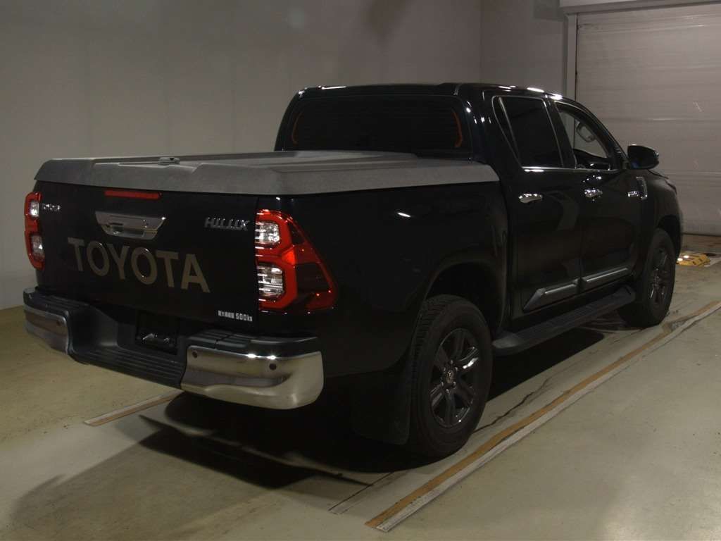2023 Toyota Hilux Z 4WD auction photo 2