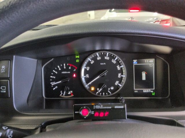 2025 Toyota Hiace GL 4WD auction photo 6