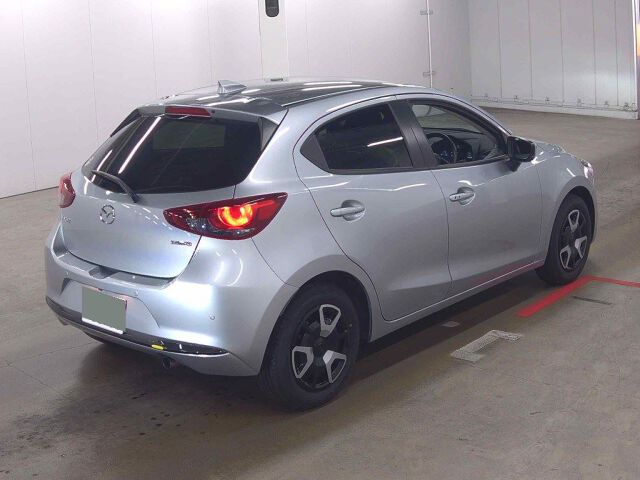 2024 Mazda 2 15 BD auction photo 5