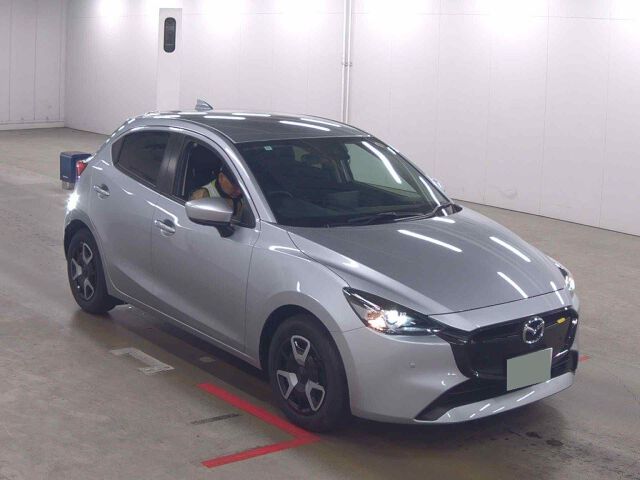 Japan Auction Vehicles 8 2024 Mazda 2 15 BD auction photo