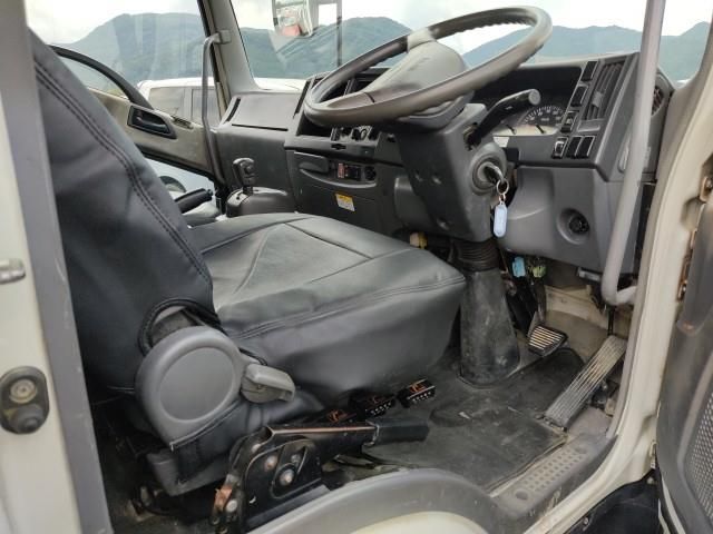 2007 Isuzu Forward Safety loader dump auction photo 3