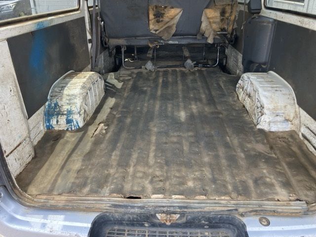 2003 Toyota Hiace SUPERGL-E auction photo 12