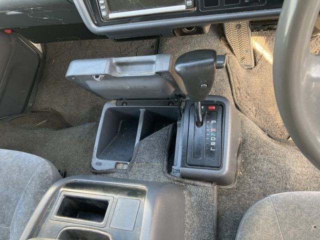 2003 Toyota Hiace SUPERGL-E auction photo 5