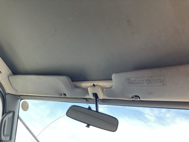 2003 Toyota Hiace SUPERGL-E auction photo 7