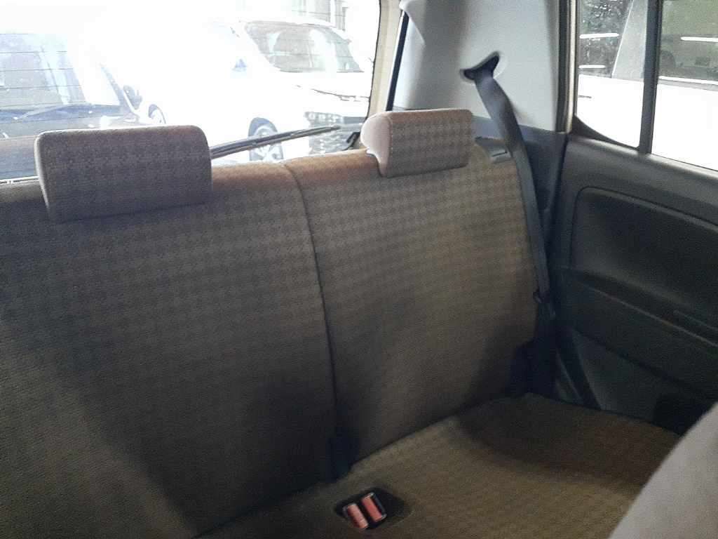 2011 Nissan モコ S auction photo 11