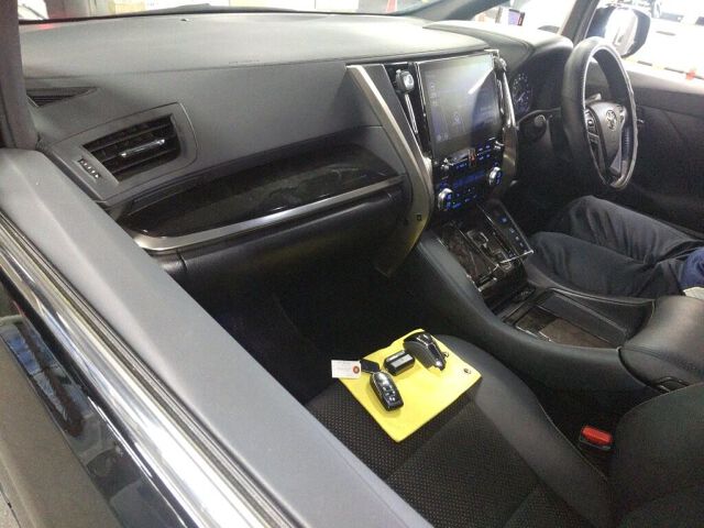 2021 Toyota Alphard Sタイプゴールト2 4WD auction photo 3