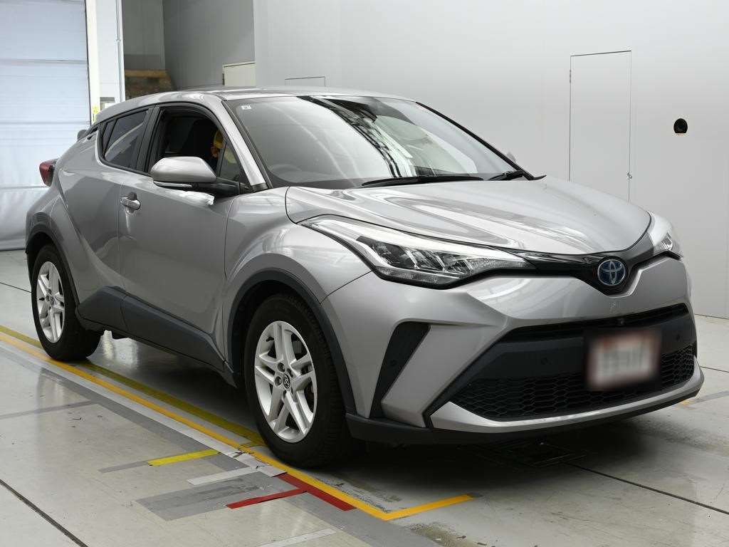 2022 Toyota C-HR S auction photo 5